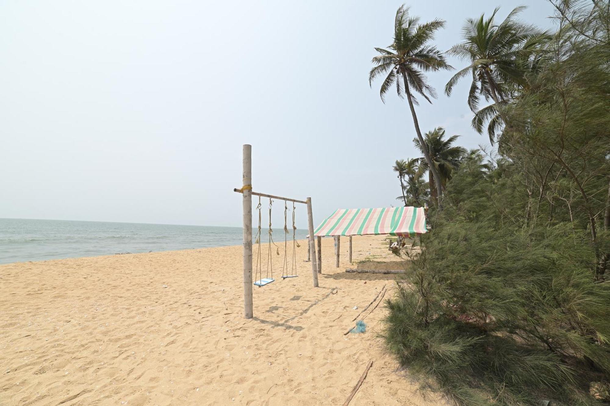 The Camp Club Beach Villa Payyannur ภายนอก รูปภาพ