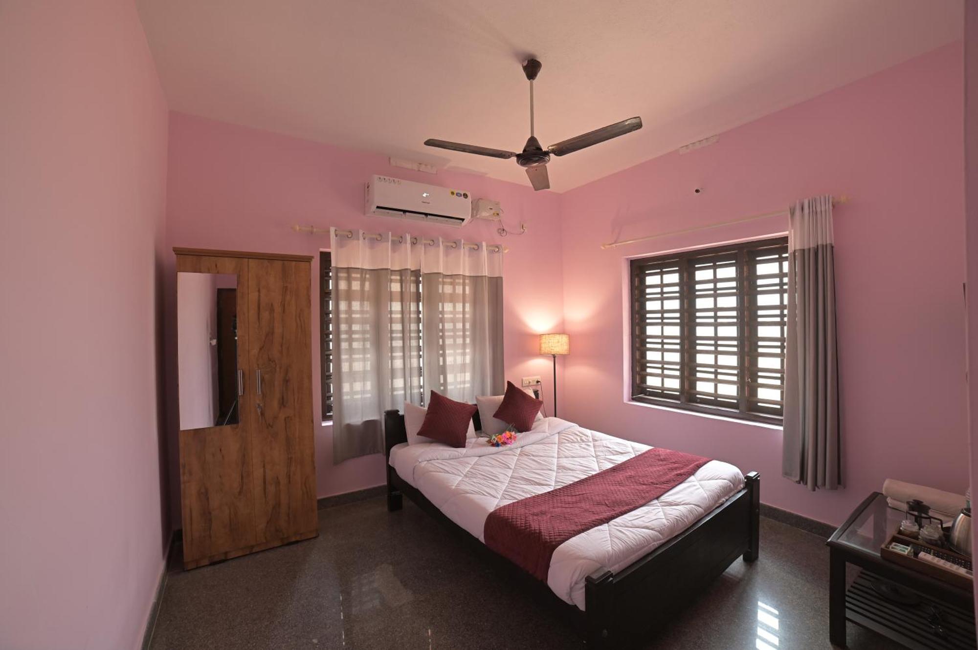 The Camp Club Beach Villa Payyannur ภายนอก รูปภาพ
